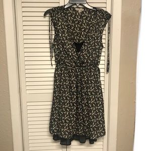 5/$30 🌺 Dillard’s -  Moa Moa Mini Dress 👗